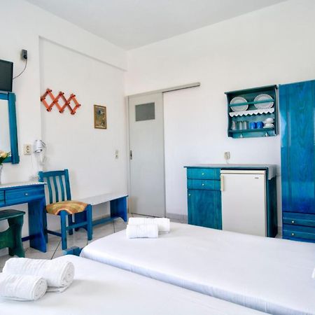 Panselinos Hotell Anafi Exteriör bild