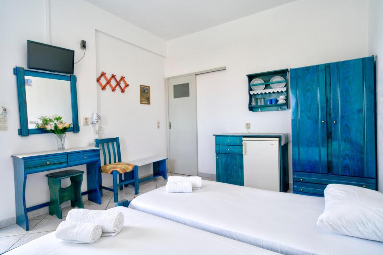 Panselinos Hotell Anafi Exteriör bild