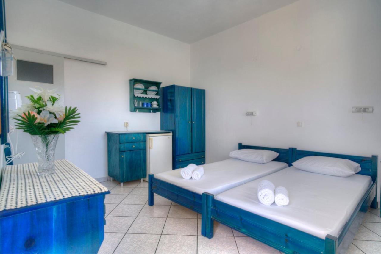 Panselinos Hotell Anafi Exteriör bild