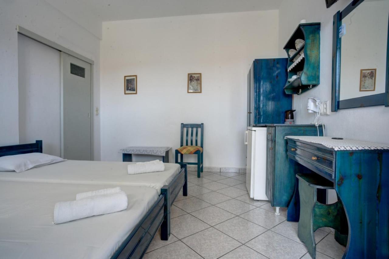Panselinos Hotell Anafi Exteriör bild