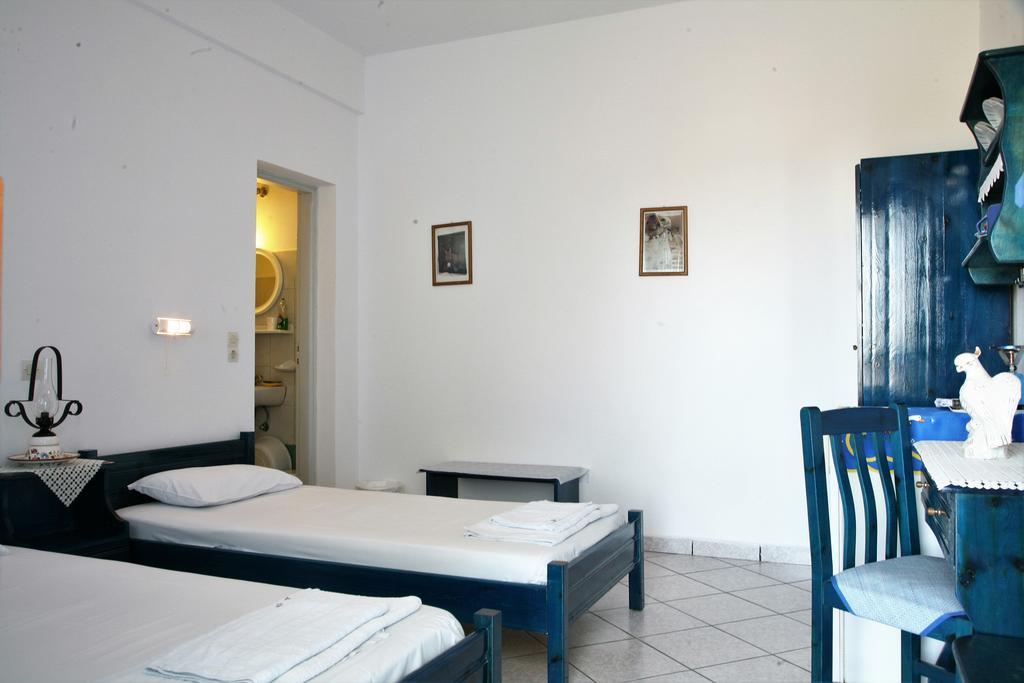 Panselinos Hotell Anafi Exteriör bild