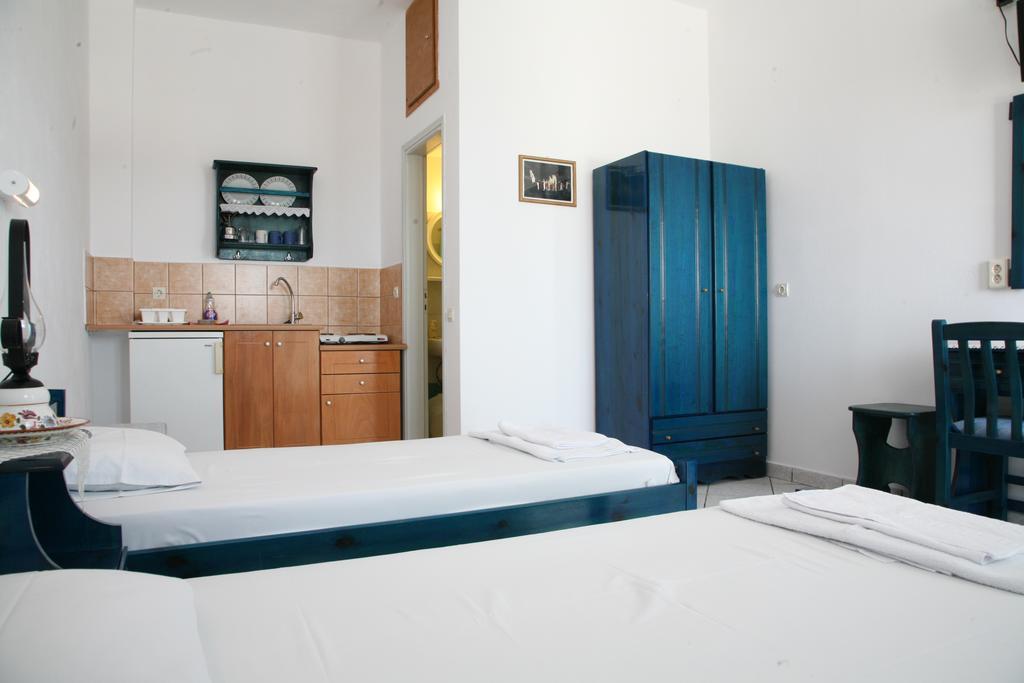 Panselinos Hotell Anafi Exteriör bild