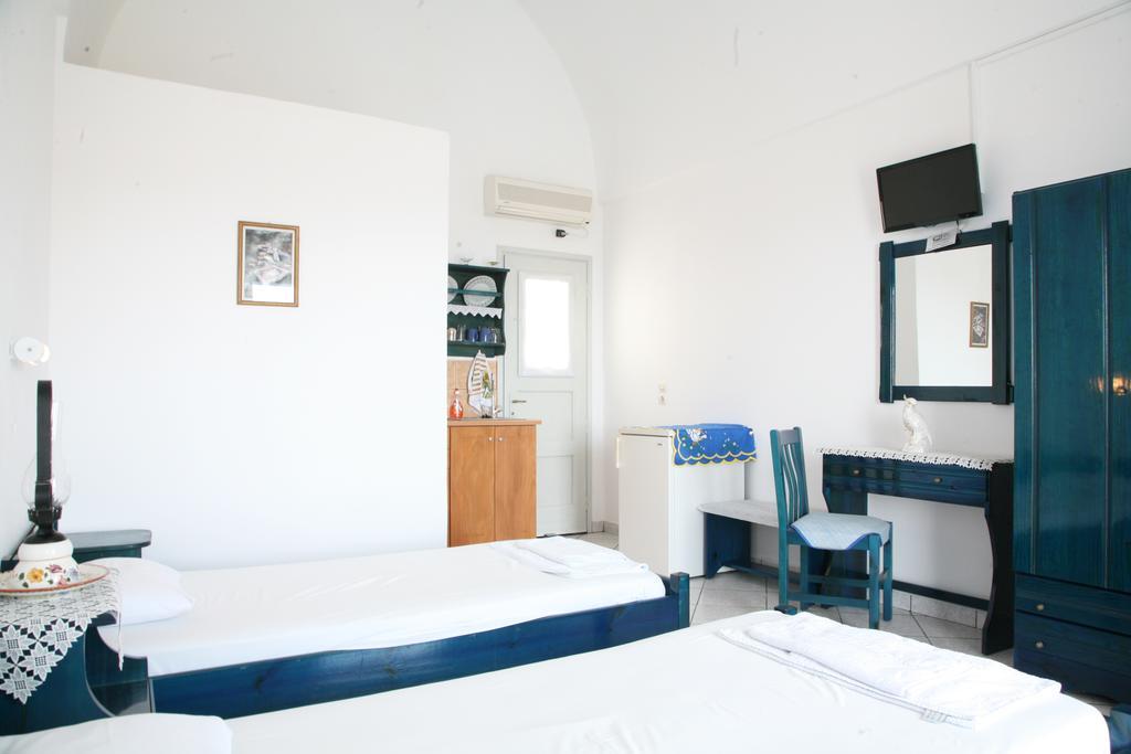 Panselinos Hotell Anafi Exteriör bild